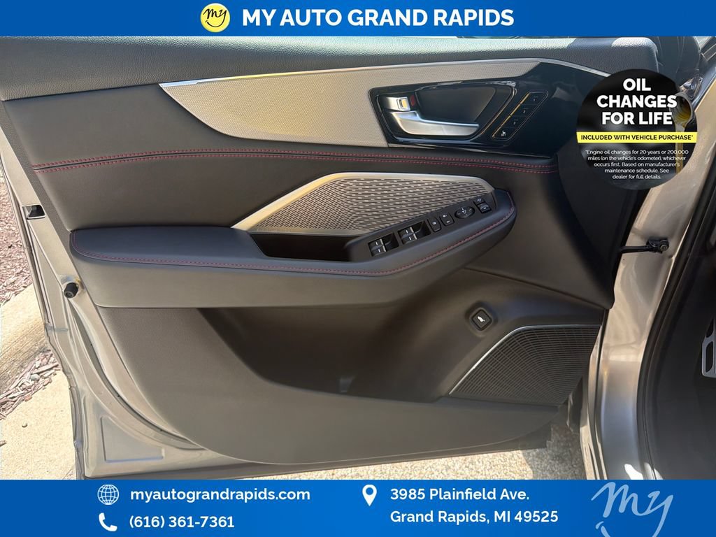 Used 2022 Acura MDX A-Spec AWD/4WD image 10