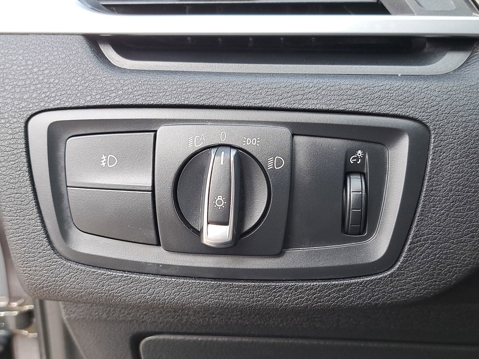 Used 2018 BMW X1 sDrive28i image 28