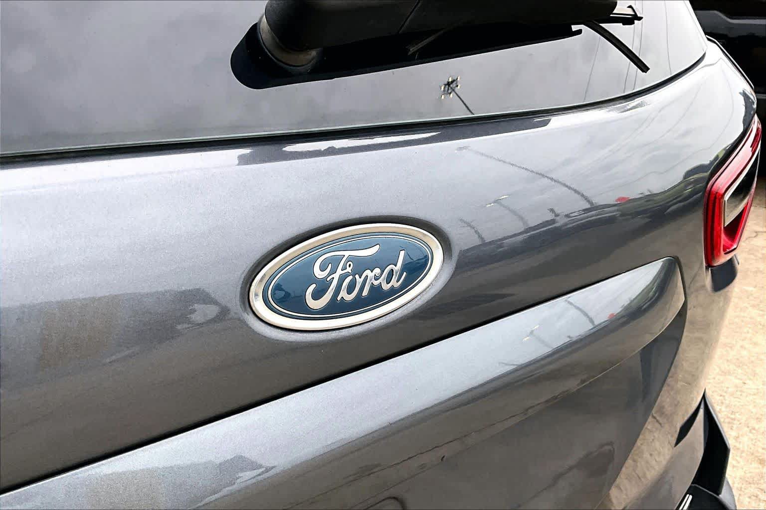 Used 2018 Ford EcoSport S FWD image 30