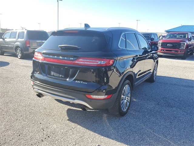 Used 2017 Lincoln MKC Reserve image 4