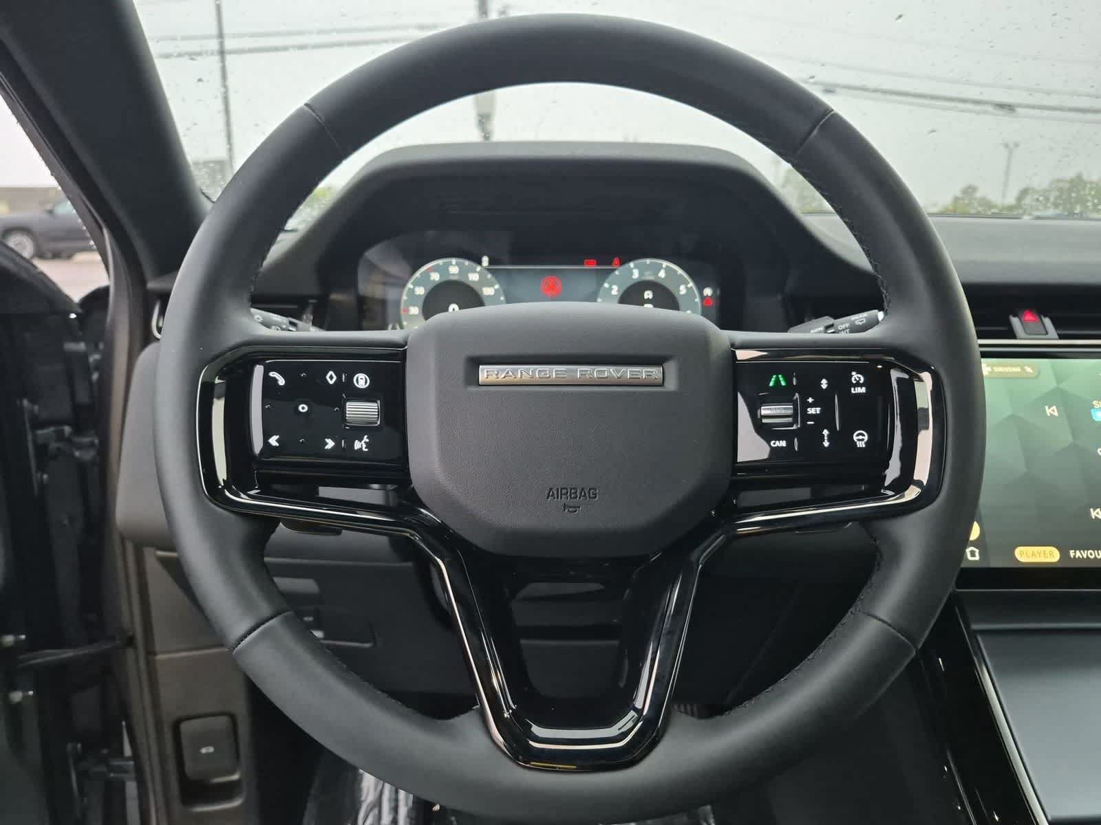 Used 2024 Land Rover Range Rover Evoque S AWD/4WD image 15