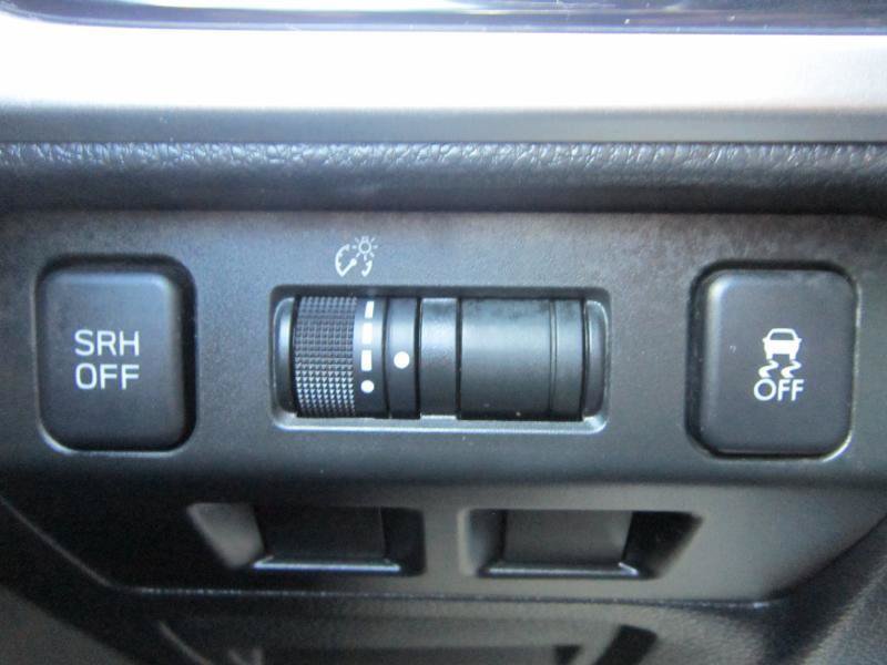 Used 2018 Subaru Forester 2.5i Premium AWD/4WD image 18