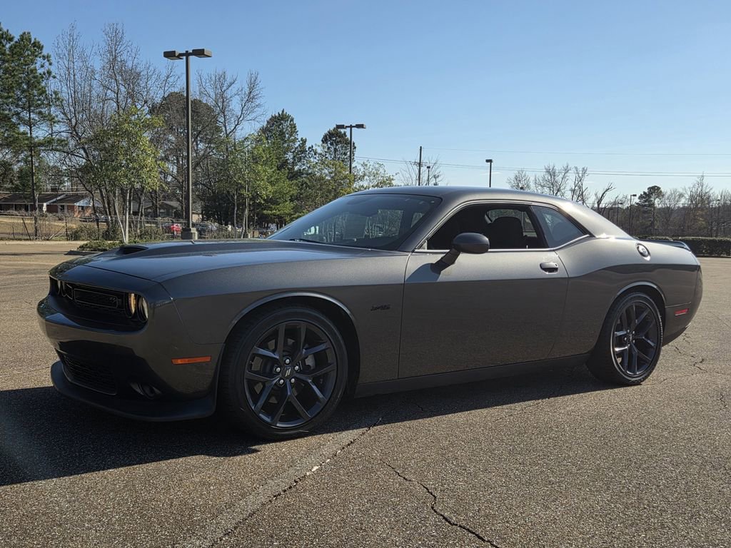 Used 2023 Dodge Challenger R/T w/ Blacktop Package image 7