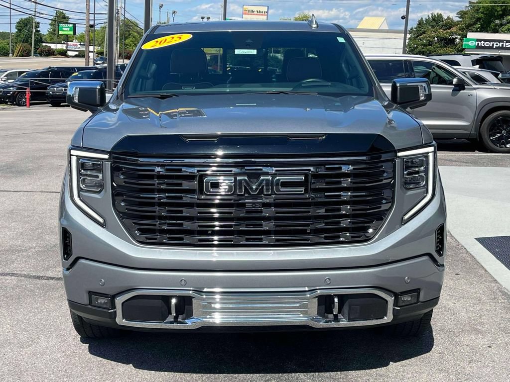 Used 2025 GMC Sierra 1500 Denali Ultimate AWD/4WD image 8