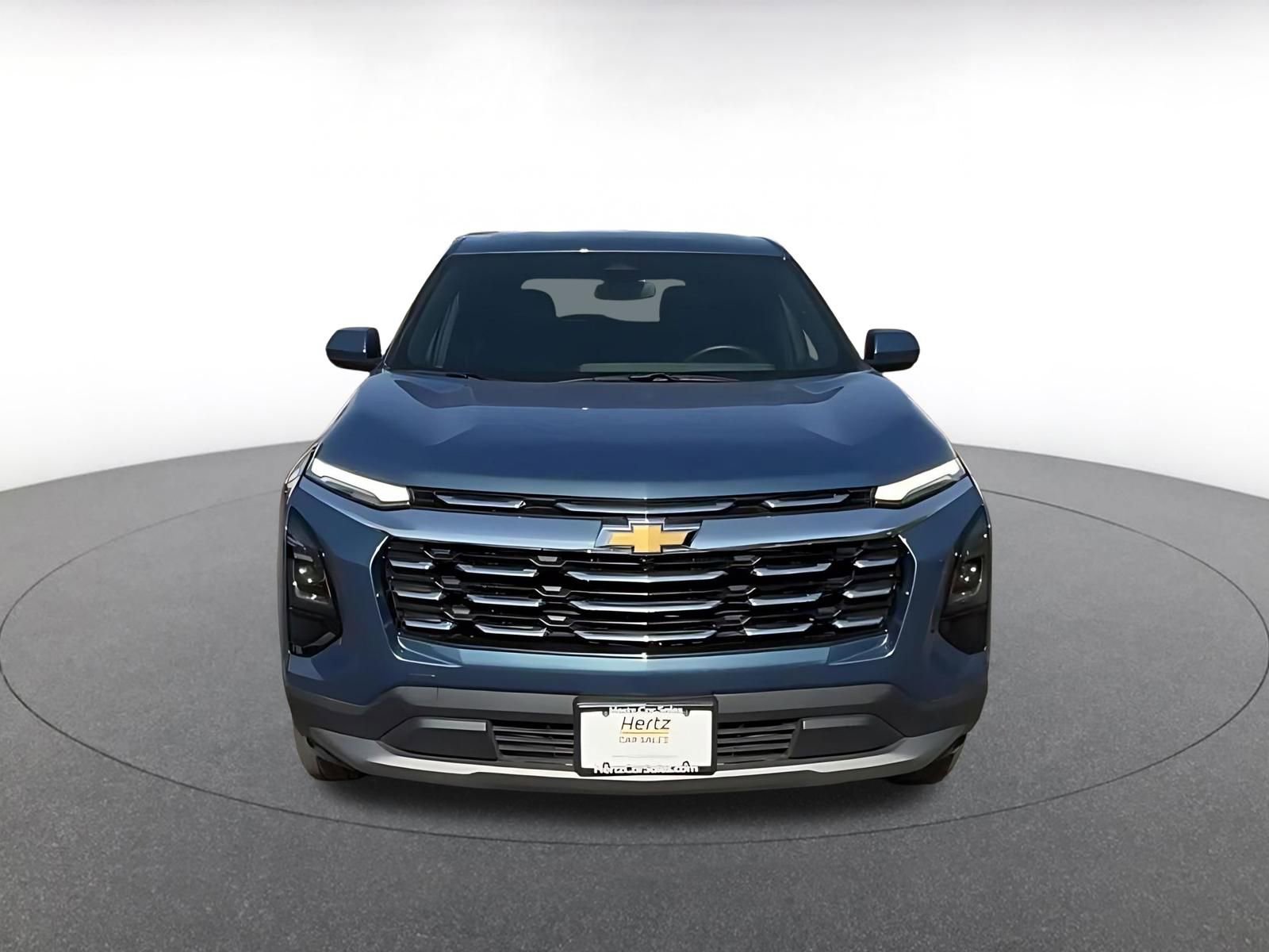 Used 2025 Chevrolet Equinox LT FWD image 4