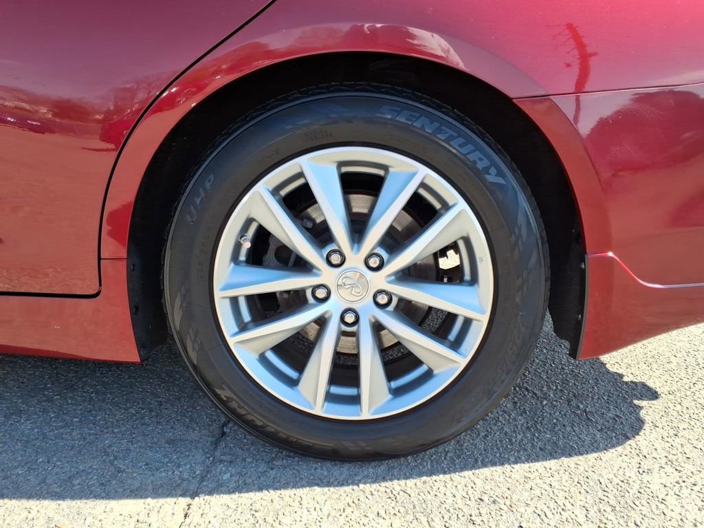 Used 2015 INFINITI Q50 Premium w/ All Weather Package image 23