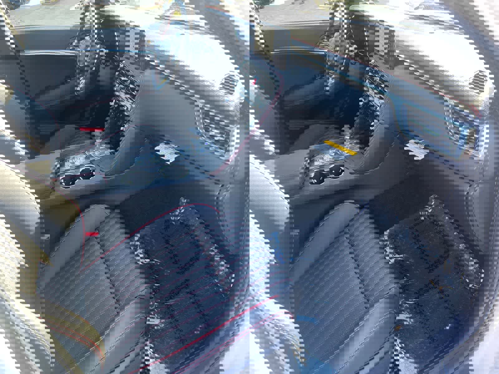 Used 2025 Genesis G70 3.3T Advanced image 25