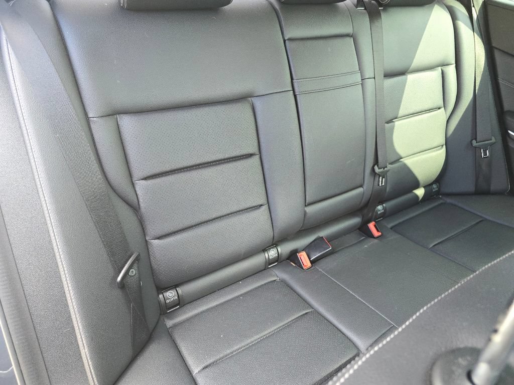 Used 2015 Mercedes-Benz E 350 4MATIC Sedan w/ Premium 1 Package image 20