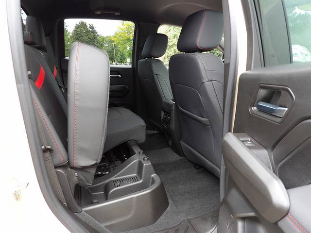 Certified 2024 Chevrolet Colorado Z71 w/ Z71 Convenience Package 2 AWD/4WD image 33