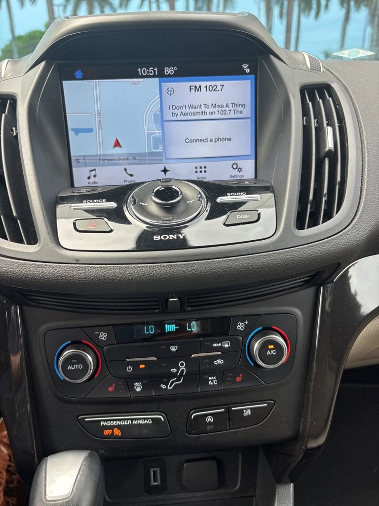 Used 2017 Ford Escape Titanium FWD image 3