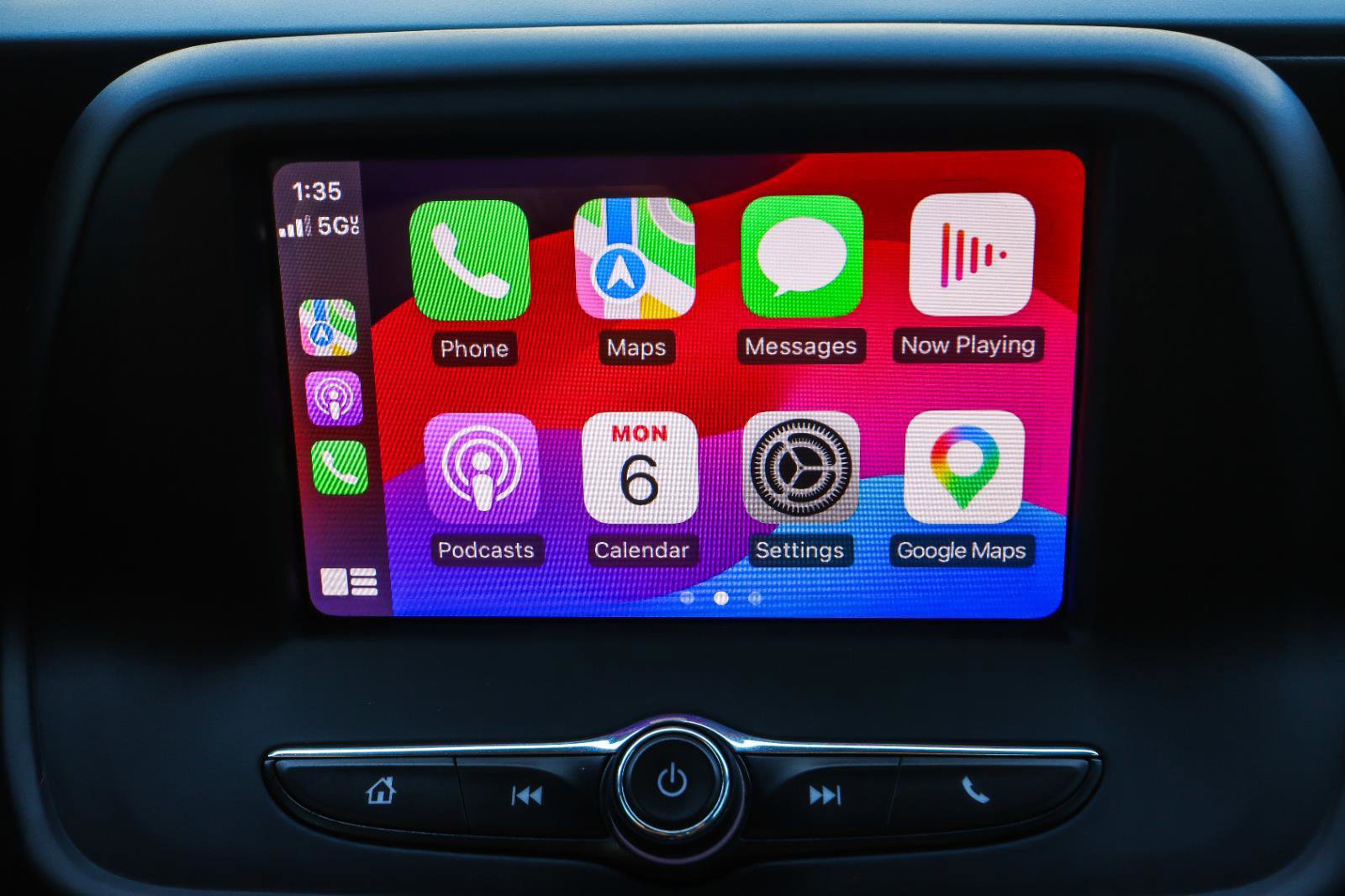 Used 2021 Chevrolet Camaro LS RWD image 10