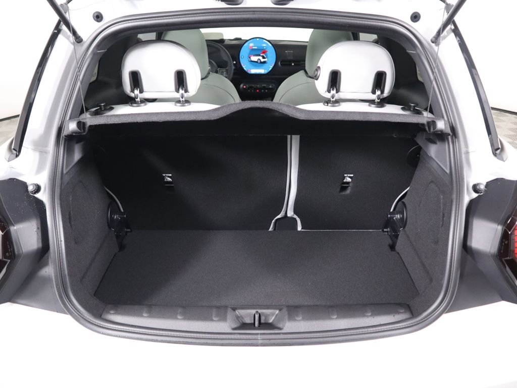 New 2026 MINI Cooper 2-Door Hardtop FWD image 26