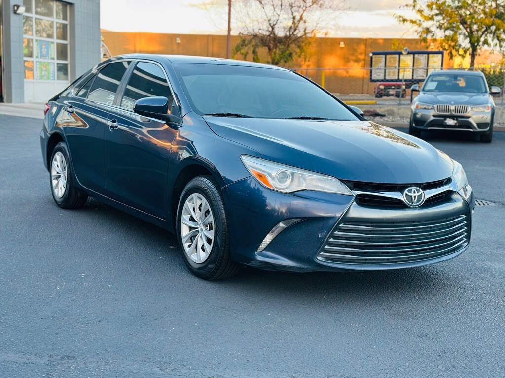 Used 2015 Toyota Camry LE