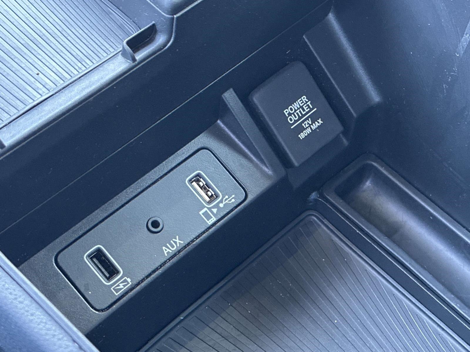 Certified 2022 Acura TLX w/ Technology Package image 13