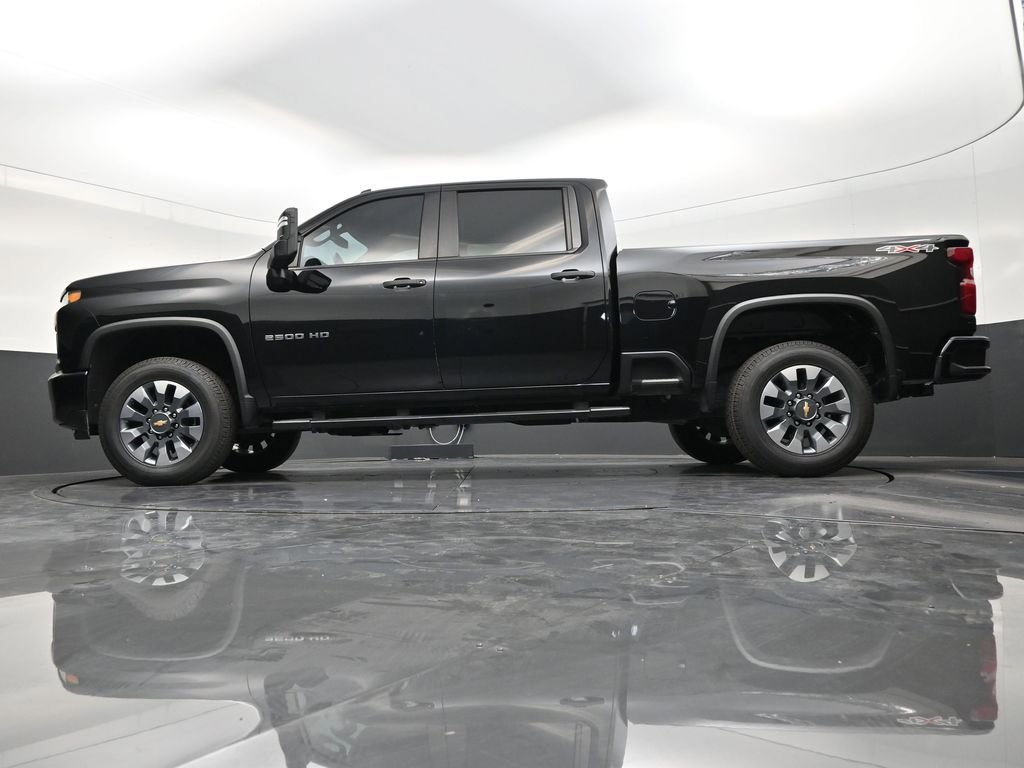 Used 2023 Chevrolet Silverado 2500 Custom w/ Custom Value Package image 22