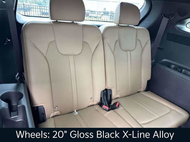Used 2025 Kia Sorento SX Prestige w/ Olive Brown Leather Package image 16