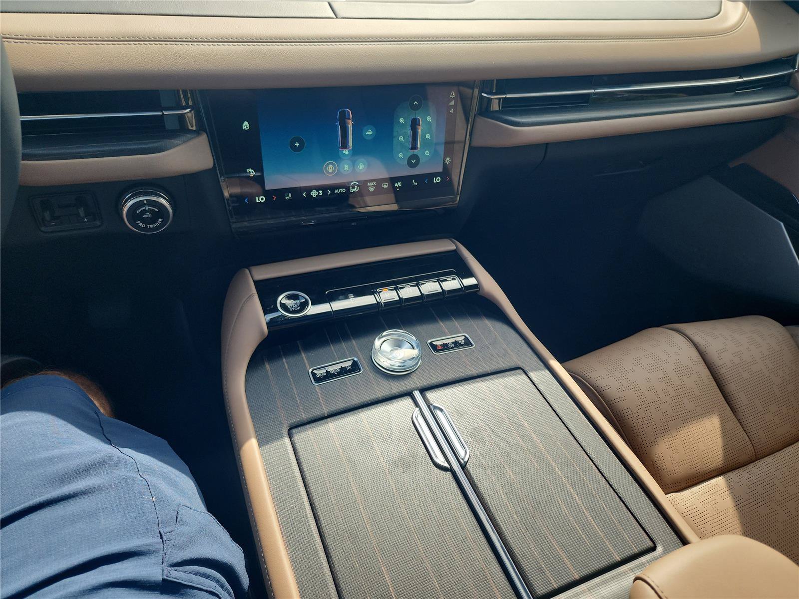 New 2025 Lincoln Navigator L Black Label AWD/4WD image 40