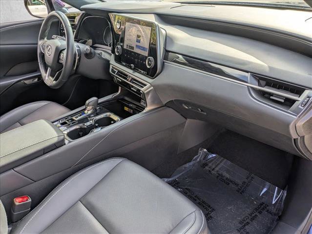 Used 2024 Lexus RX 350 FWD w/ Technology Package image 21