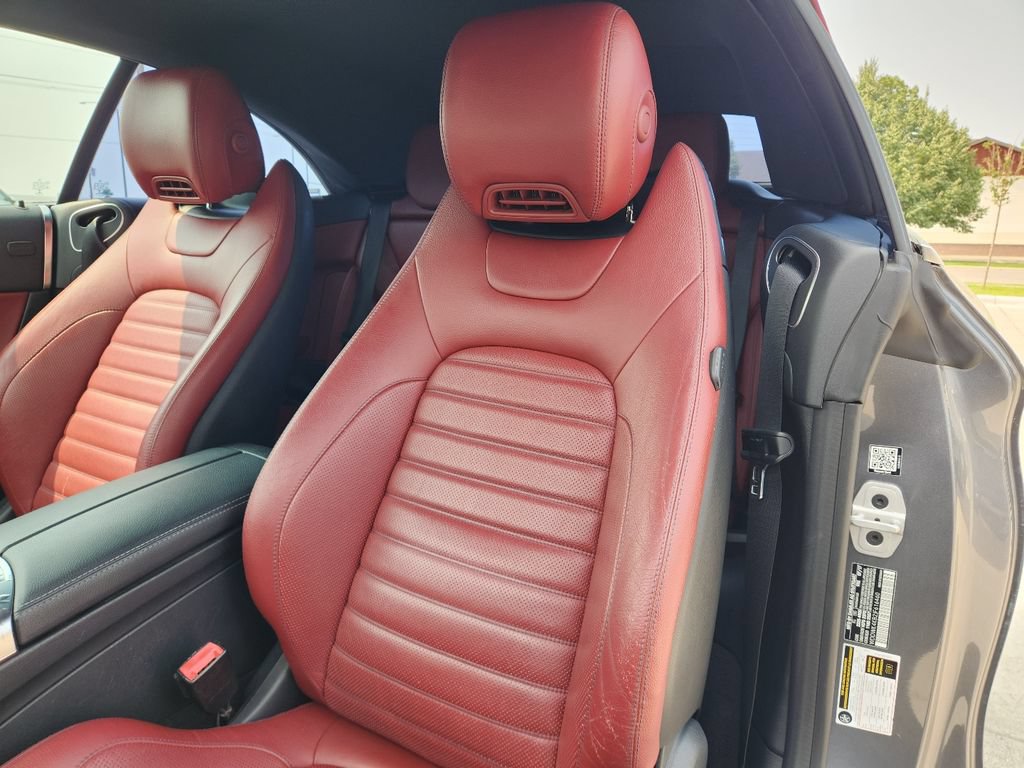 Used 2018 Mercedes-Benz C 300 4MATIC Cabriolet image 11