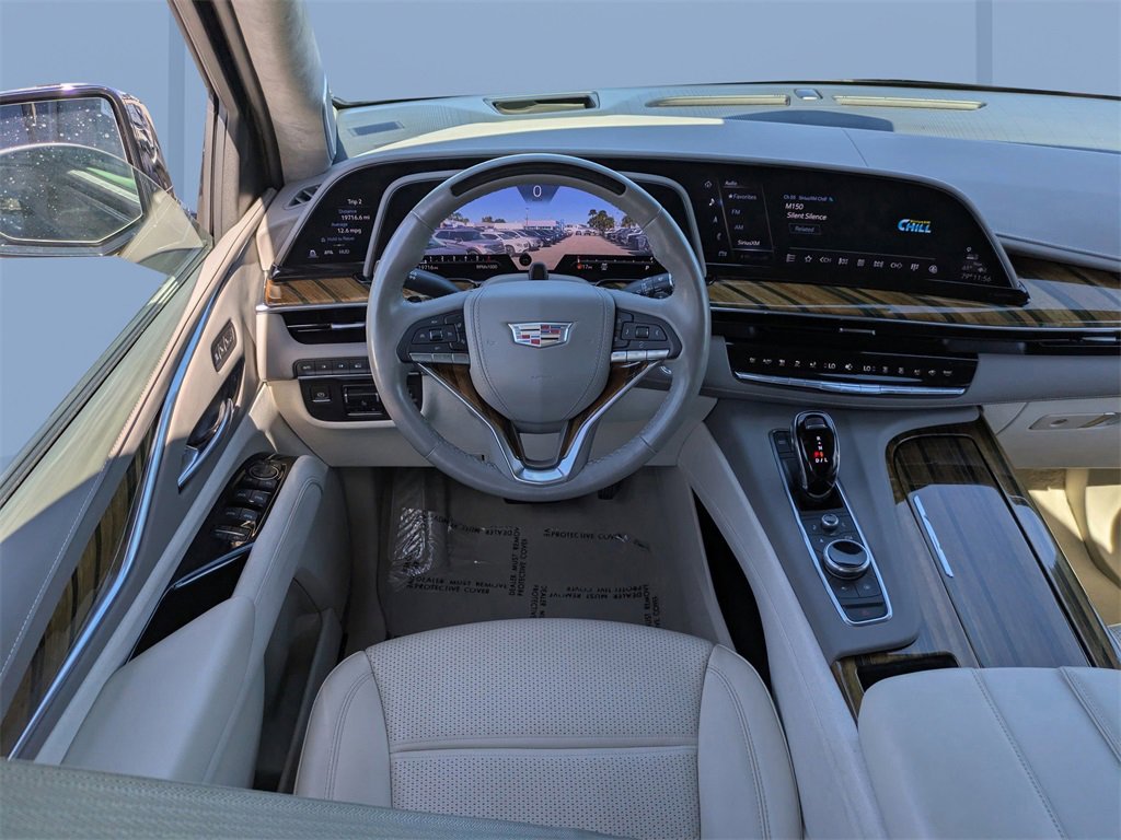 Used 2022 Cadillac Escalade ESV Sport Platinum image 17