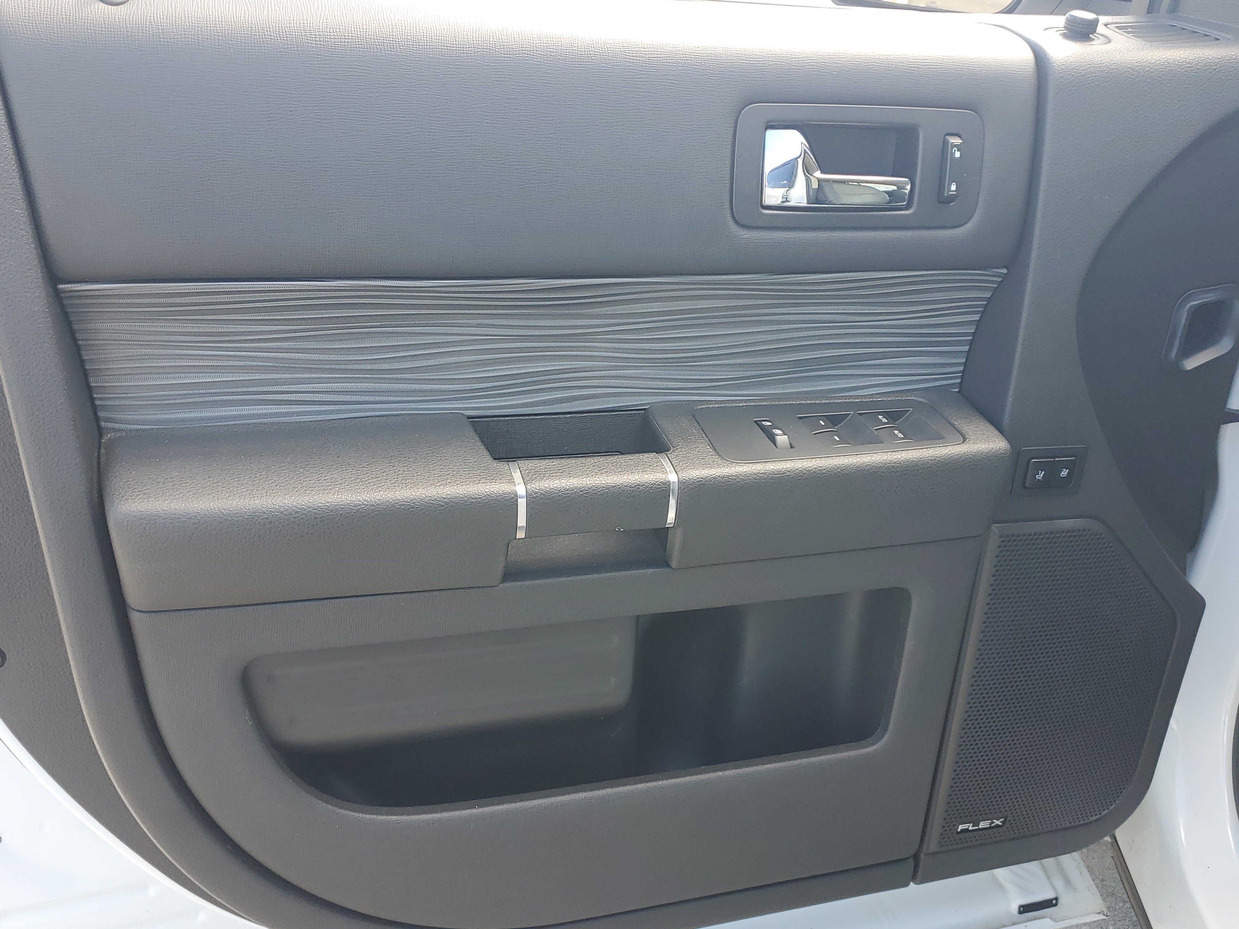 Used 2019 Ford Flex SEL w/ Equipment Group 202A AWD/4WD image 22