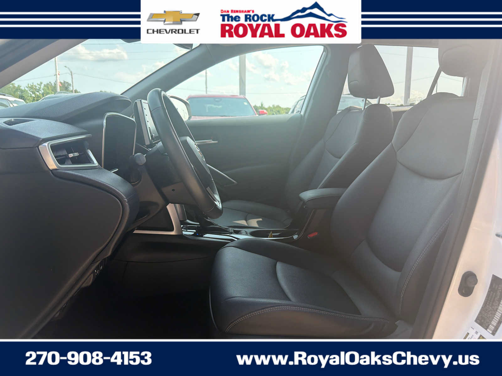 Used 2022 Toyota Corolla Cross XLE w/ Convenience Package AWD/4WD image 13