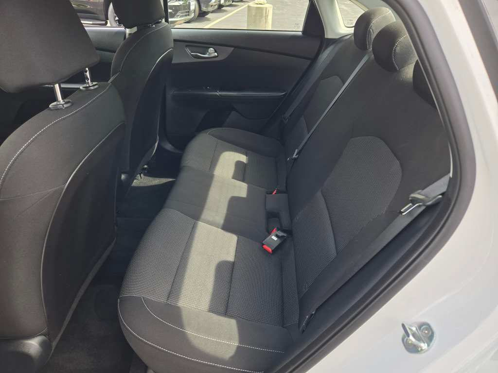 Used 2021 Kia Forte Sedan FWD image 16