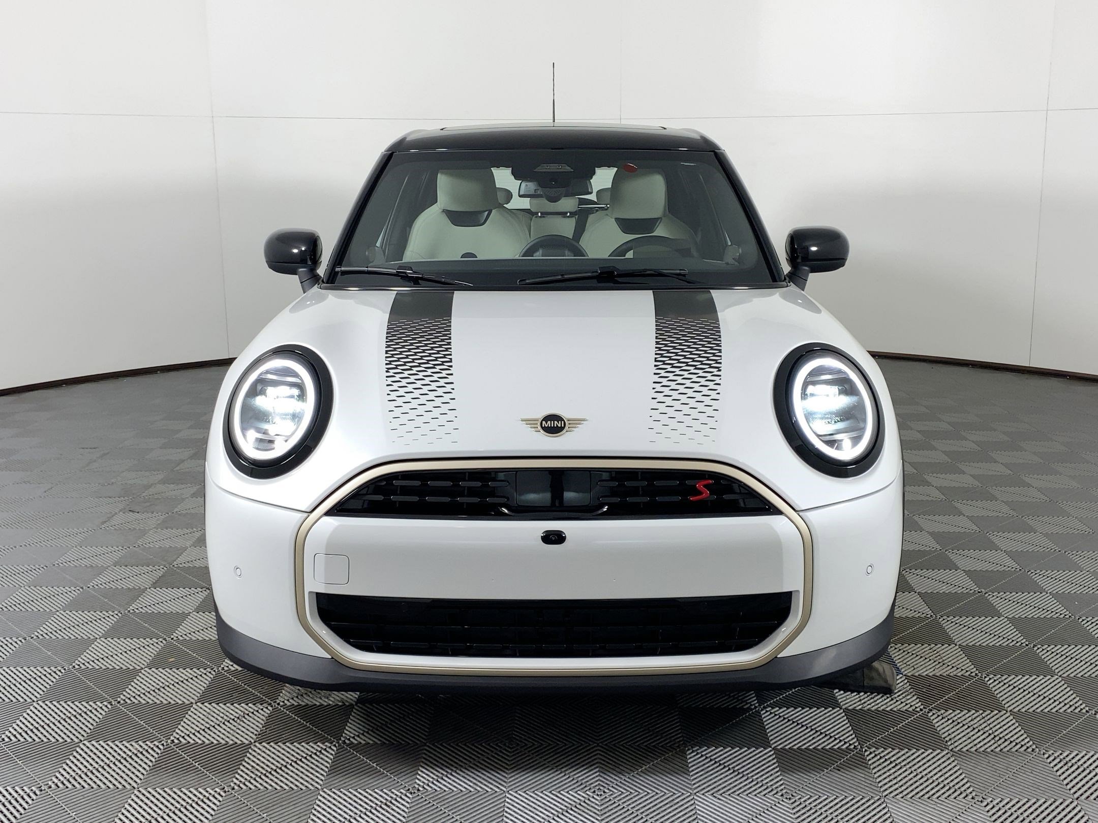 New 2026 MINI Cooper S image 4