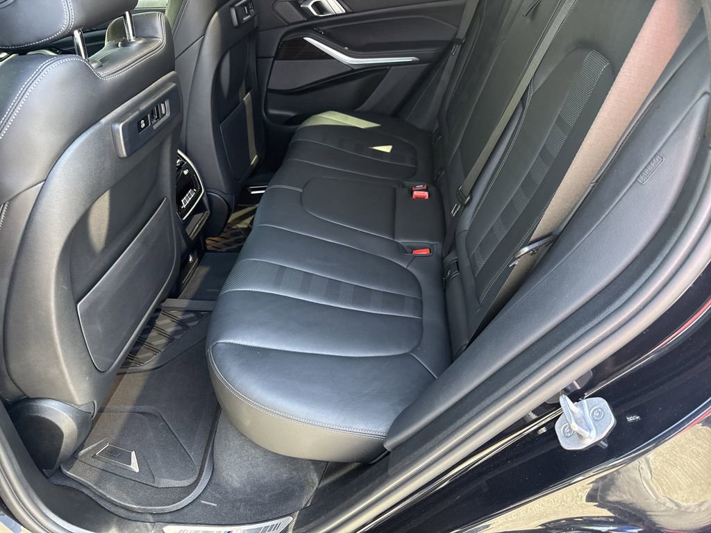 Used 2021 BMW X5 sDrive40i w/ M Sport Package RWD image 20
