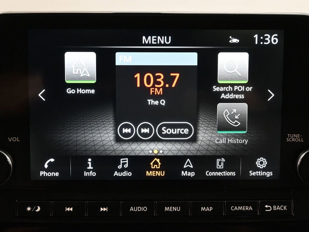 Used 2024 Nissan Pathfinder SL w/ SL Premium Package FWD image 9