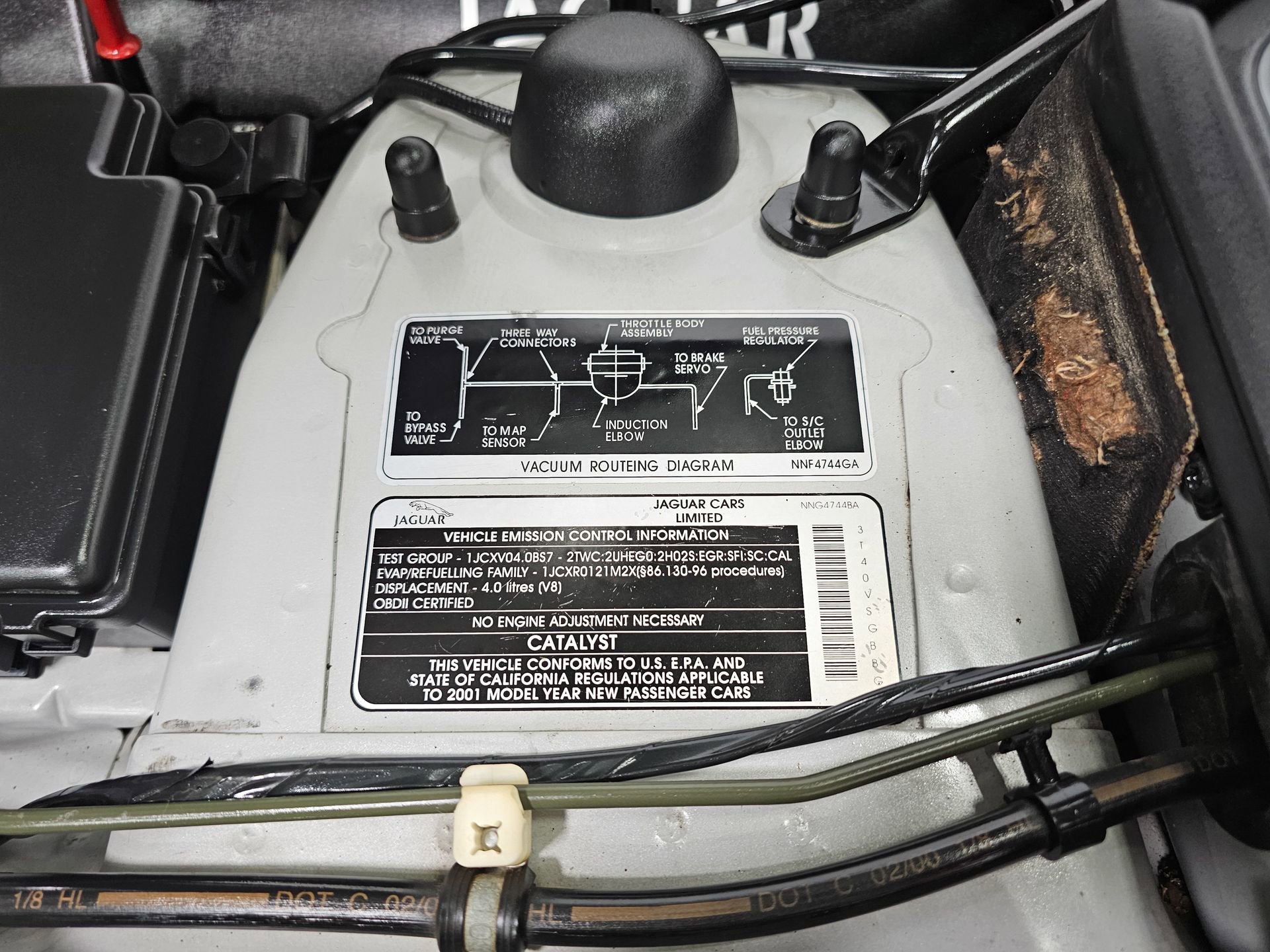Used 2001 Jaguar XK8 Convertible RWD image 21