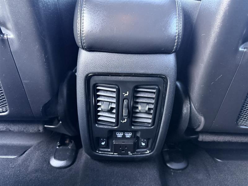 Used 2020 Dodge Durango R/T w/ Technology Group image 28