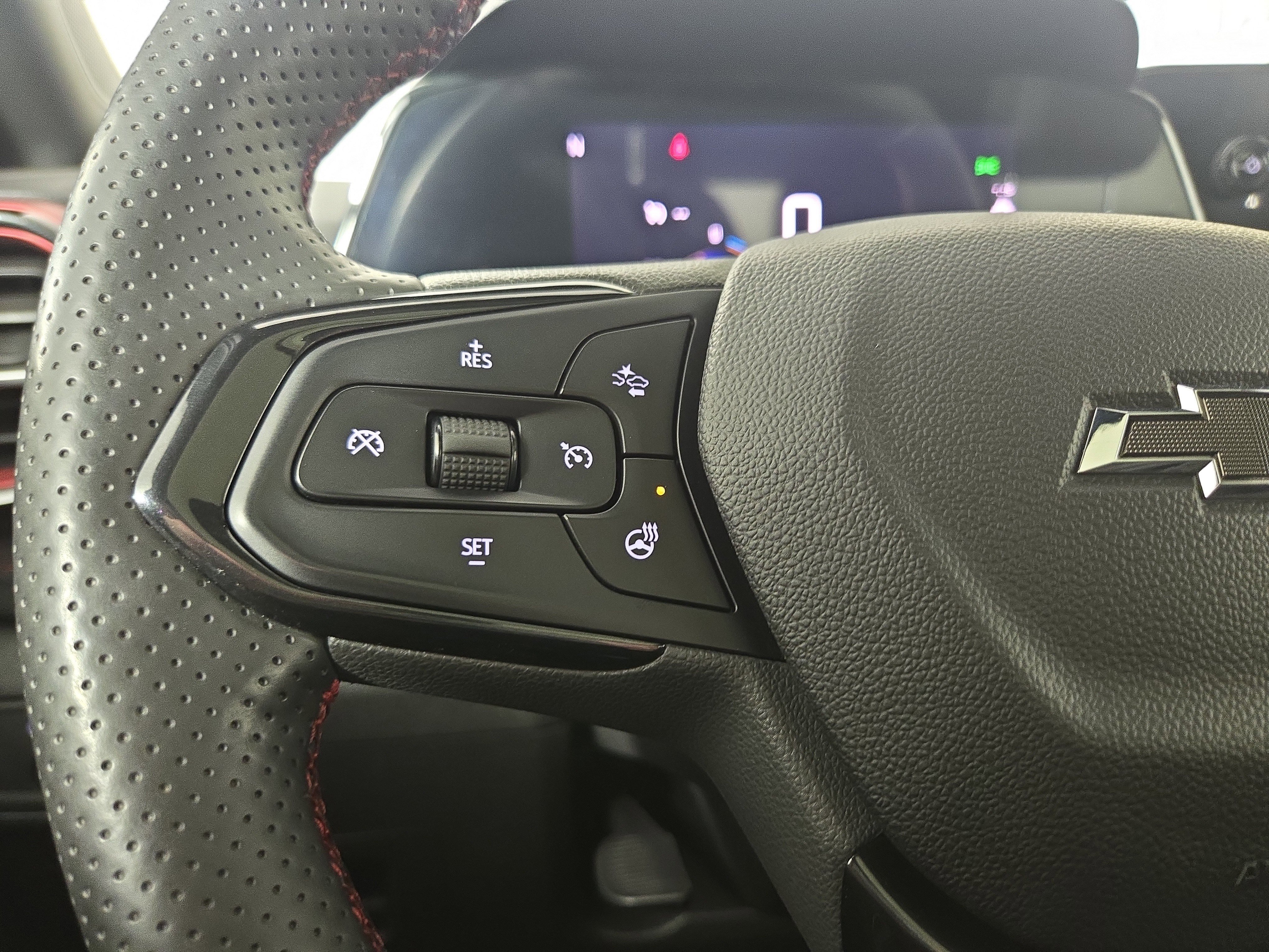 Certified 2025 Chevrolet TrailBlazer RS w/ Convenience Package image 15