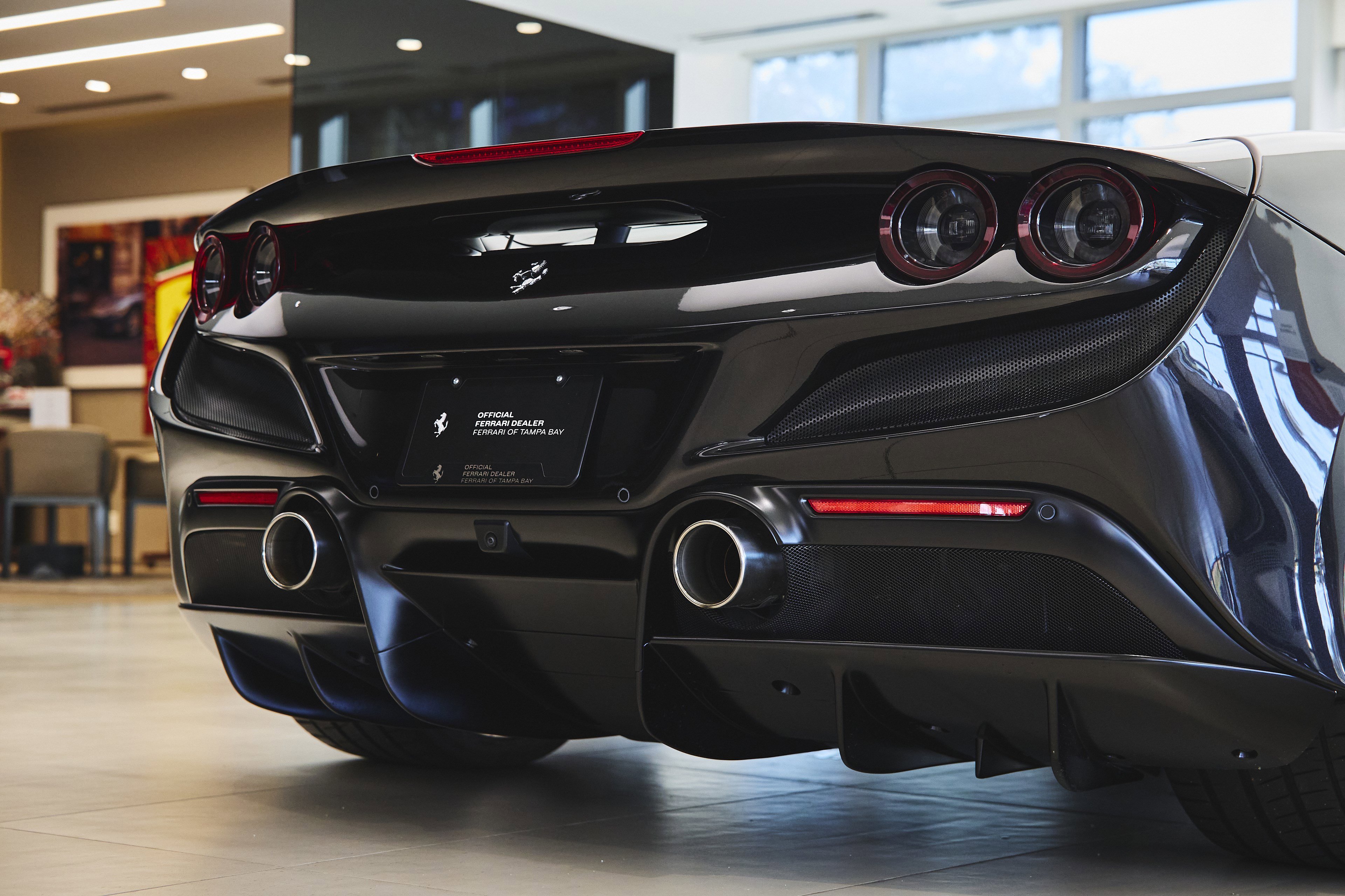 Used 2022 Ferrari F8 Tributo image 47