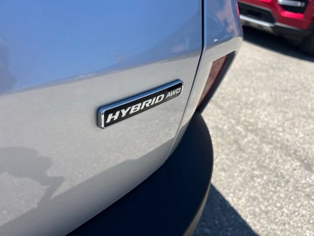 Certified 2020 Ford Escape Titanium AWD/4WD image 26
