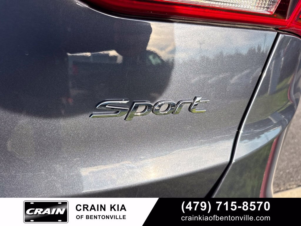 Used 2017 Hyundai Santa Fe Sport FWD image 5