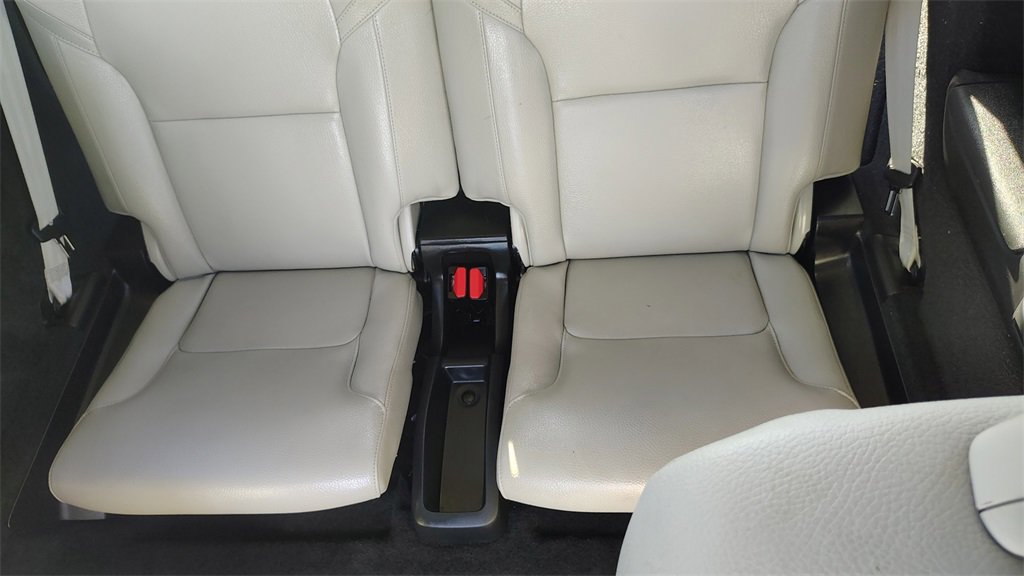 Used 2023 Volvo XC90 B6 Plus w/ Protection Package Premier image 32