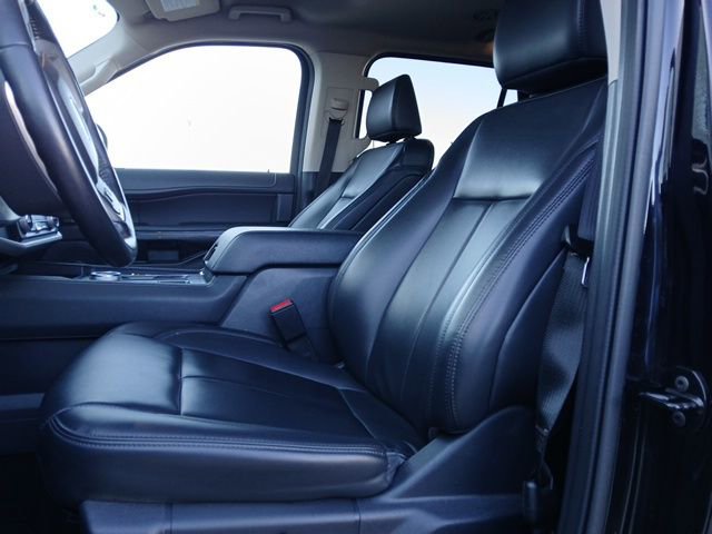 Used 2024 Ford Expedition Max XLT image 10