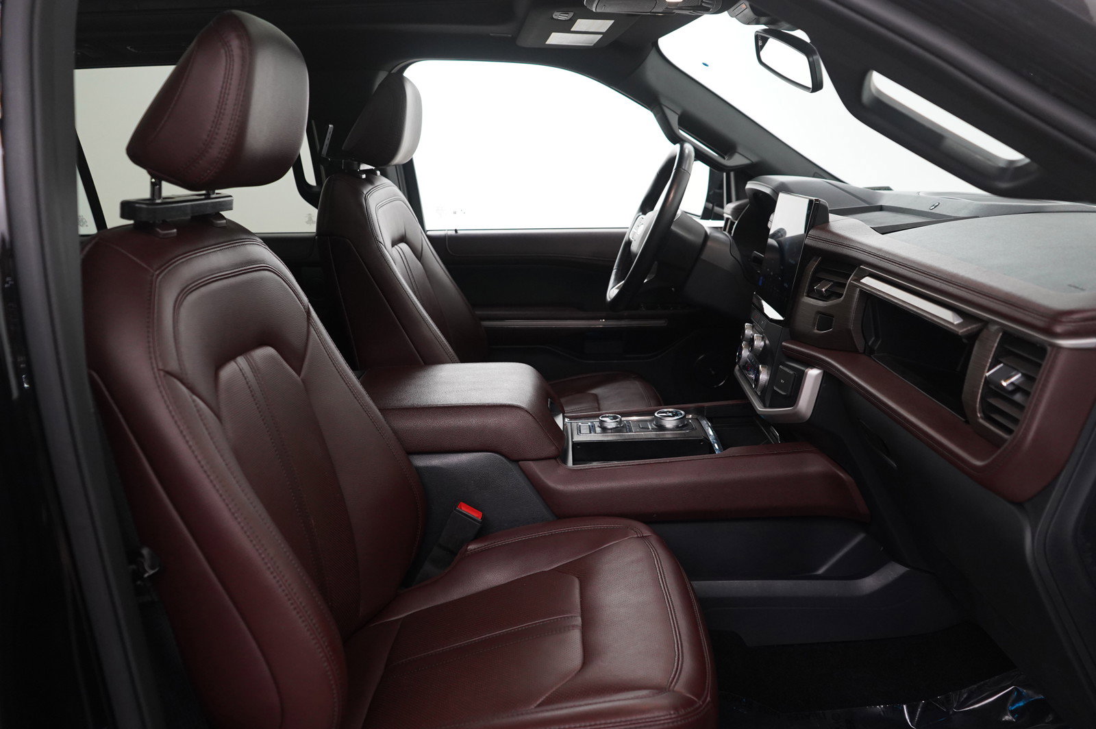 Used 2022 Ford Expedition Max Limited image 11