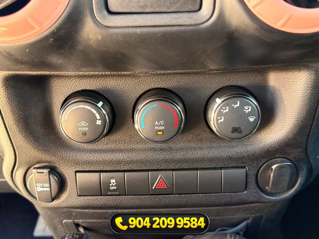 Used 2012 Jeep Wrangler Sport AWD/4WD image 18