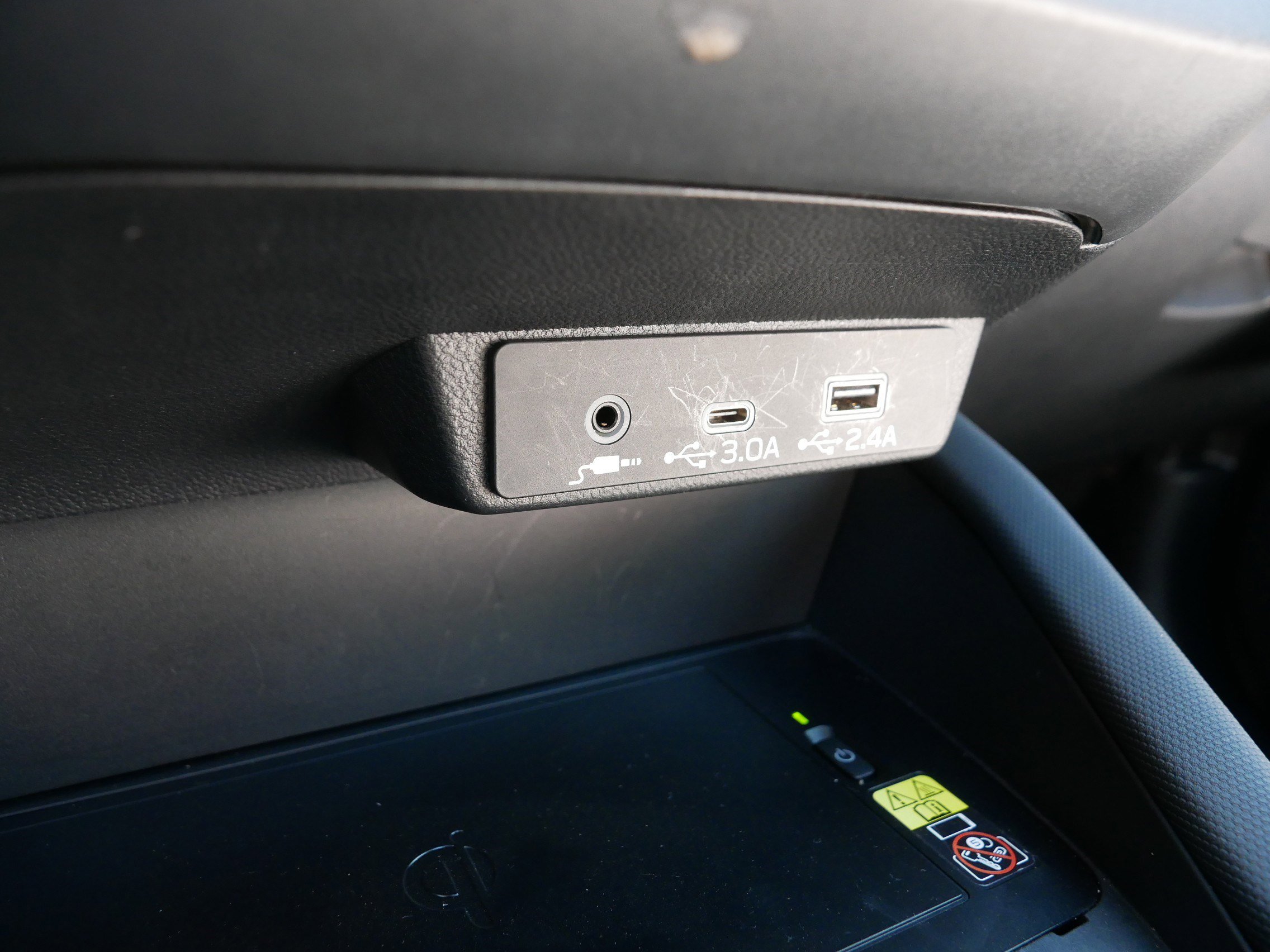 Certified 2025 Subaru Forester Premium image 33