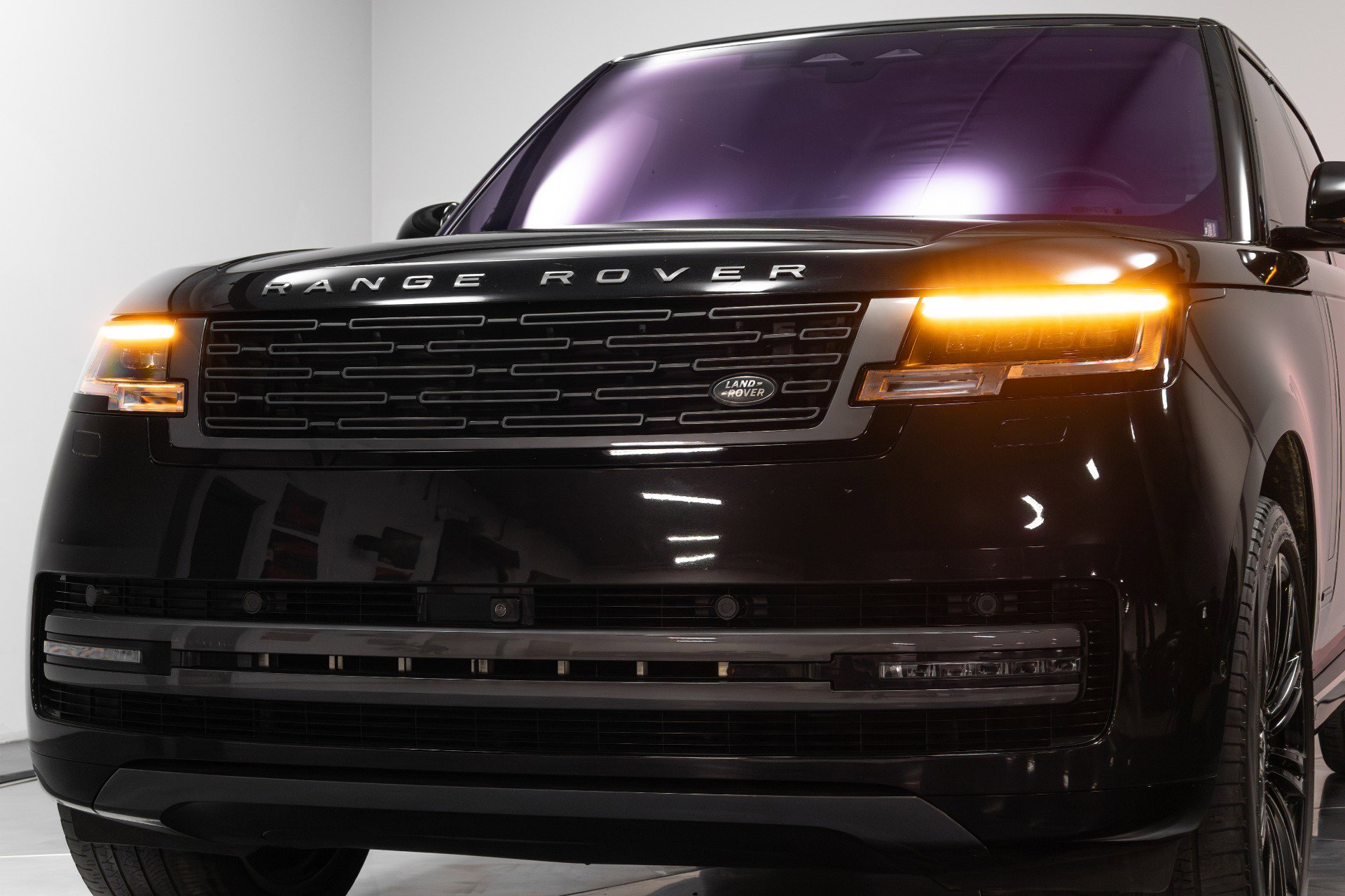 Used 2023 Land Rover Range Rover Long Wheelbase Autobiography image 75