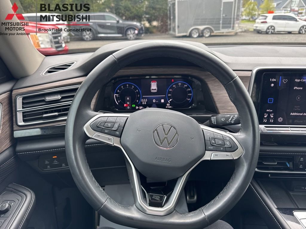 Used 2024 Volkswagen Atlas SEL Premium R-Line AWD/4WD image 27