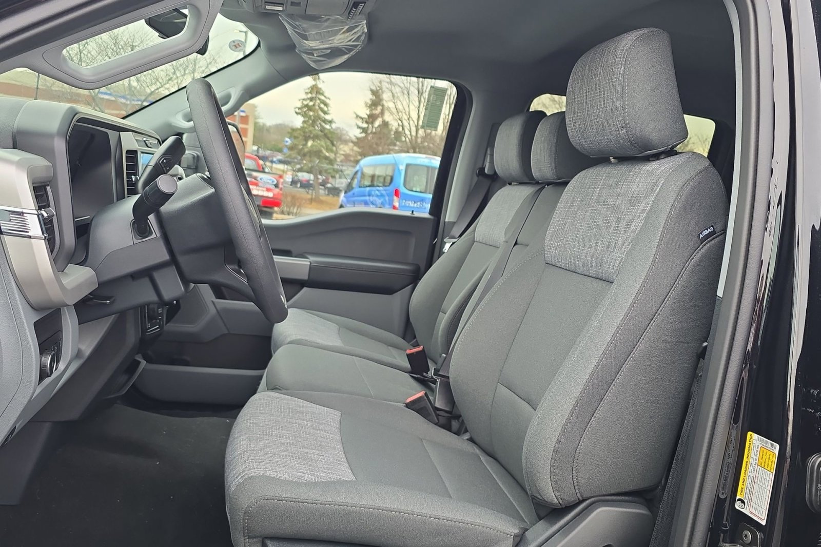 New 2026 Ford F250 XLT w/ FX4 Off-Road Package image 13