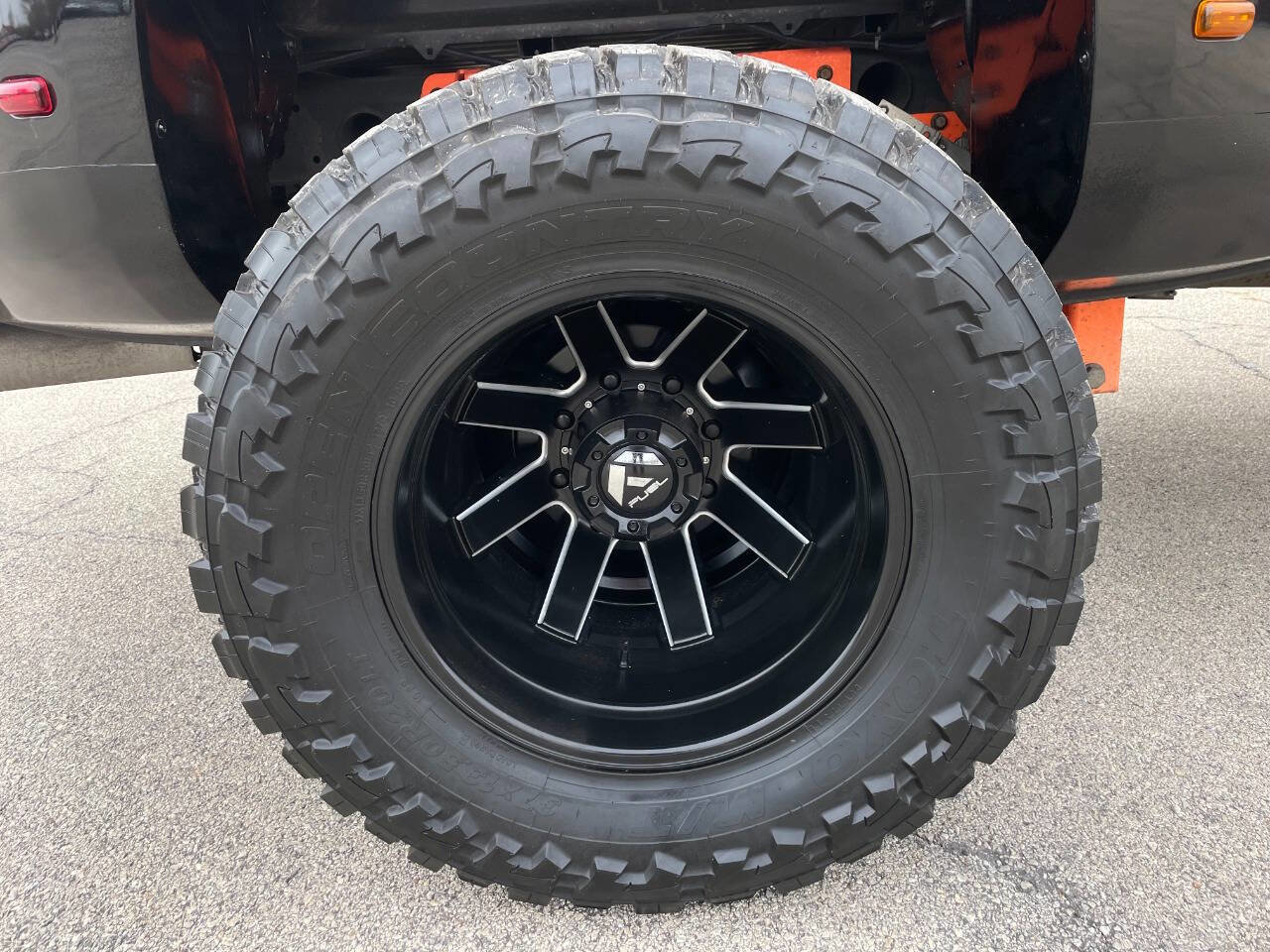 Used 2016 GMC Sierra 3500 Denali w/ Duramax Plus Package image 16