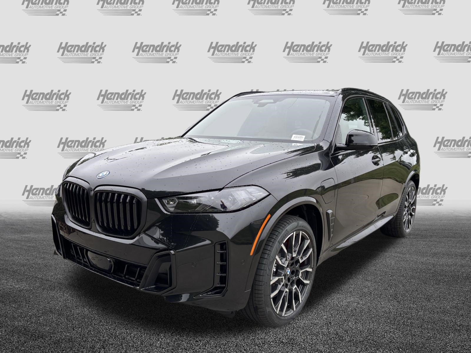 New 2026 BMW X5 xDrive50e w/ M Sport Package AWD/4WD image 5