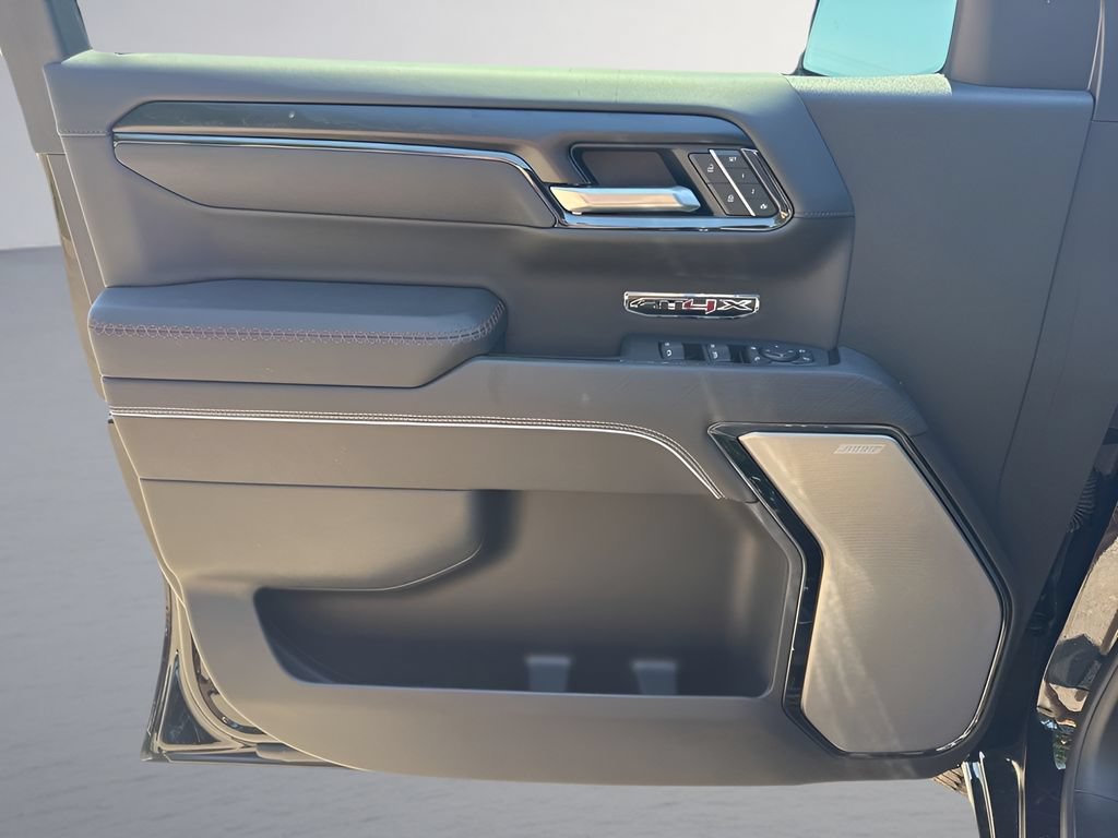 Used 2026 GMC Sierra 1500 AT4X AWD/4WD image 7