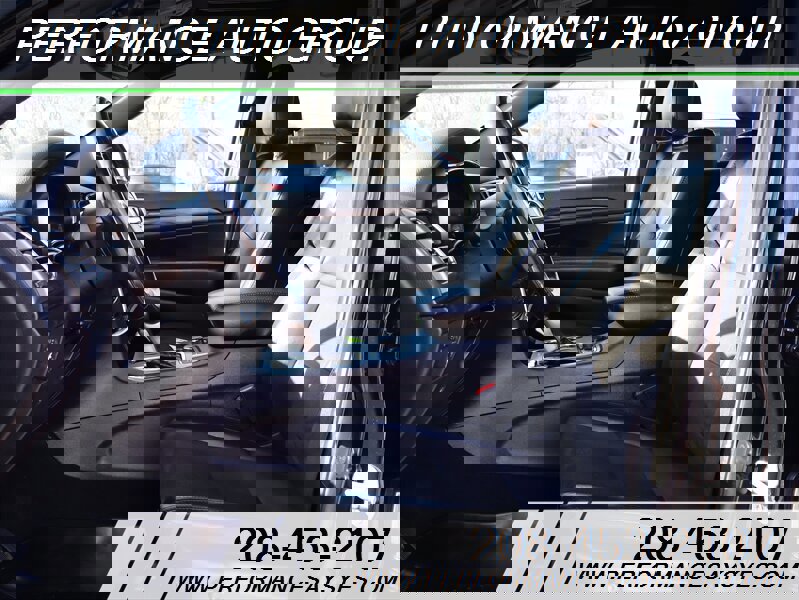 Used 2020 Jeep Grand Cherokee Altitude image 22