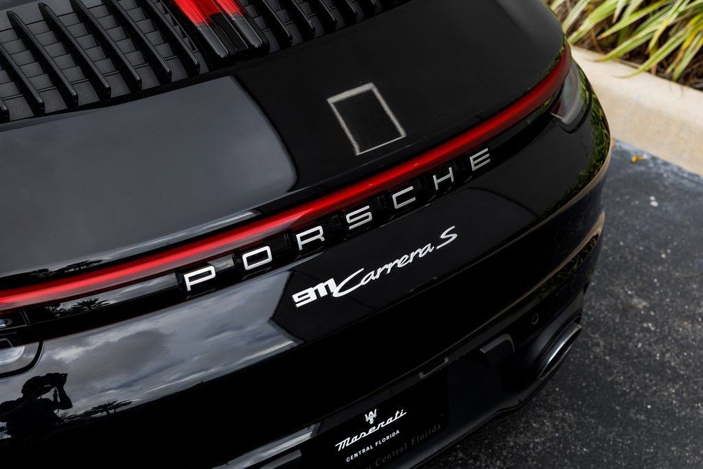Used 2024 Porsche 911 Carrera S image 9