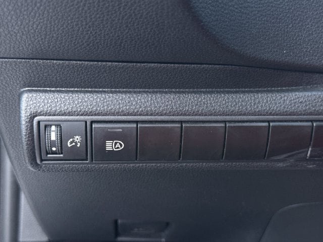 Used 2024 Toyota Corolla LE FWD image 22